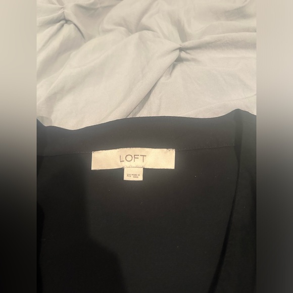 Loft Black Tie Wrap Blouse Flutter Sleeves Size XS - Picture 2 of 5